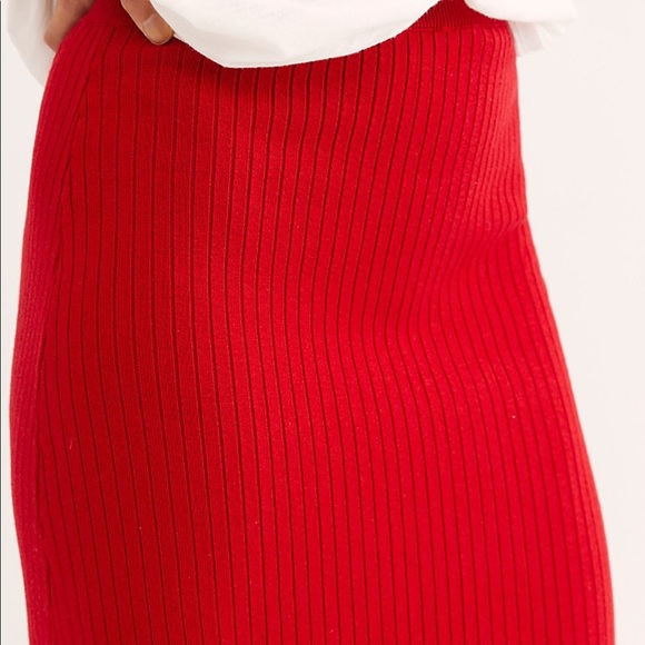 SKYLINE MIDI SKIRT - Picture 3 of 3